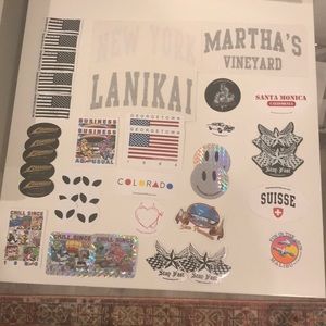 40 BRANDY MELVILLE STICKERS